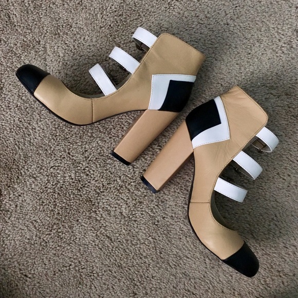 Mojo Moxy Mary Jane Three Strap Color Block Prima Dona Heels - Picture 4 of 7